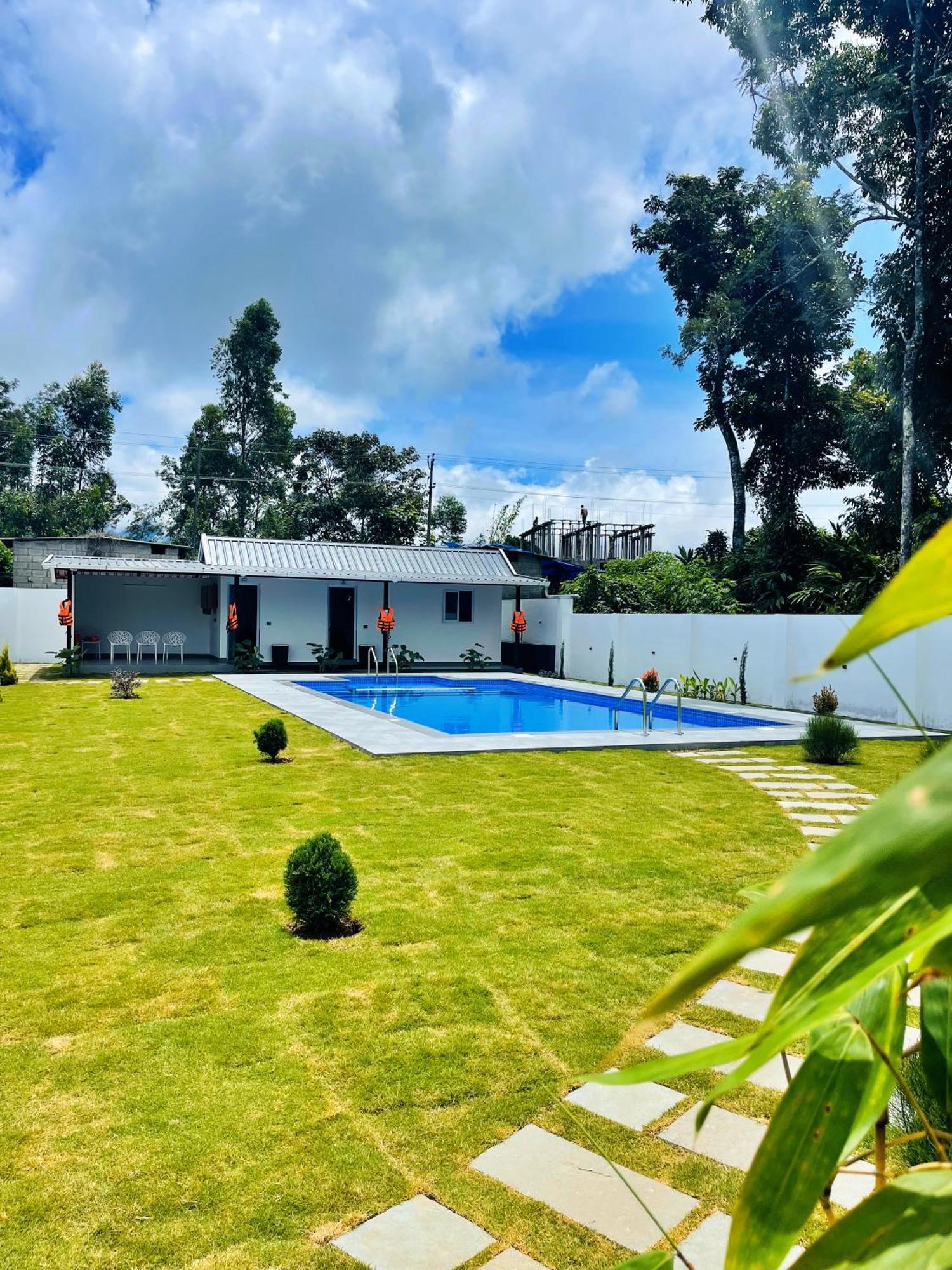 The Windy Mist Resort Munnar Chinnakanal Bagian luar foto